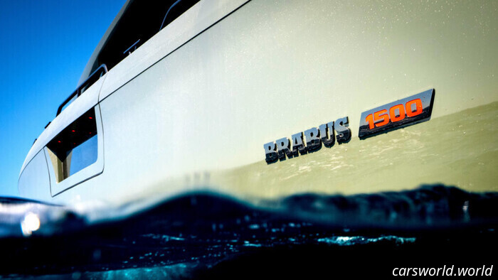 У Brabus Shadow 1500 три V8 и нет колёс | Carscoops